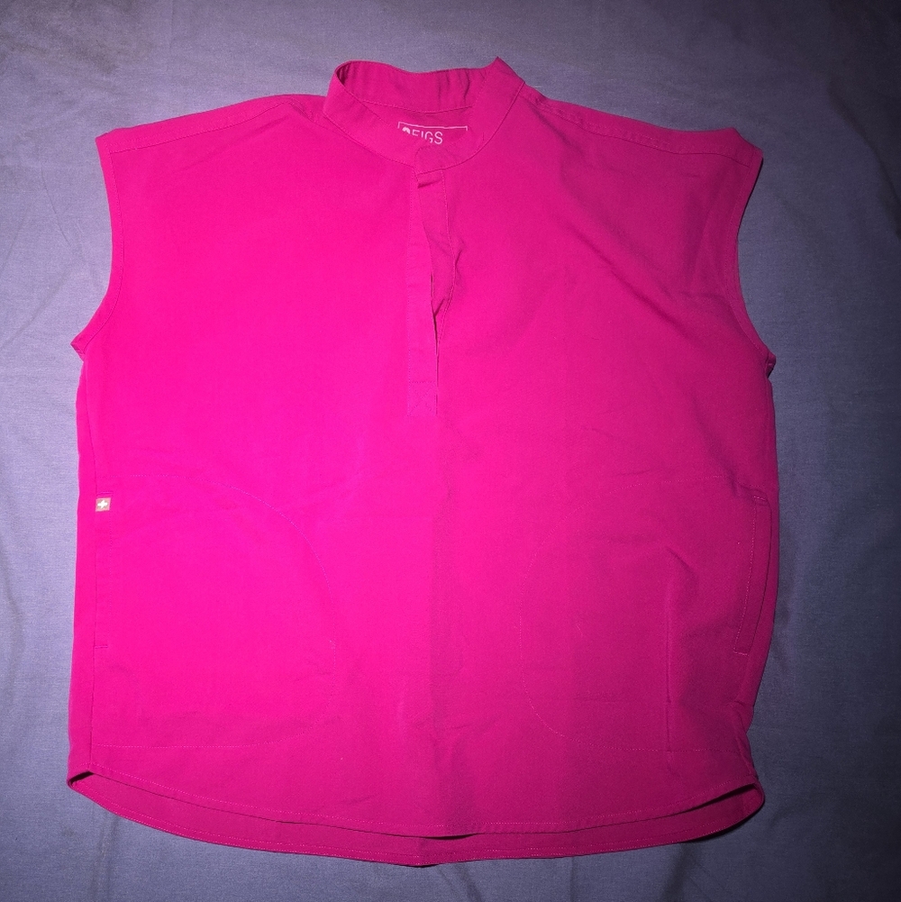 Figs Raspberry Sorbet Rafaela™  Women's Oversized Scrub Top- L